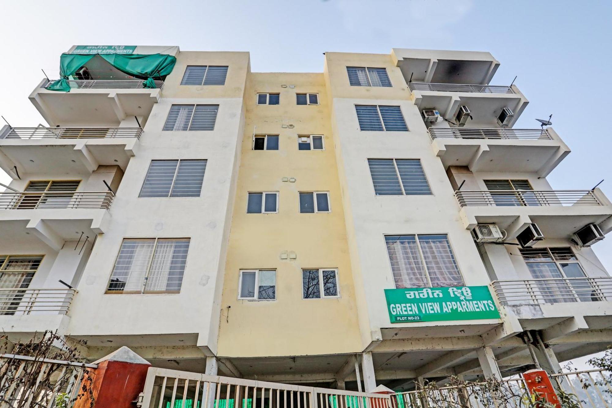 Oyo Home Green View Appartments Beās Екстериор снимка